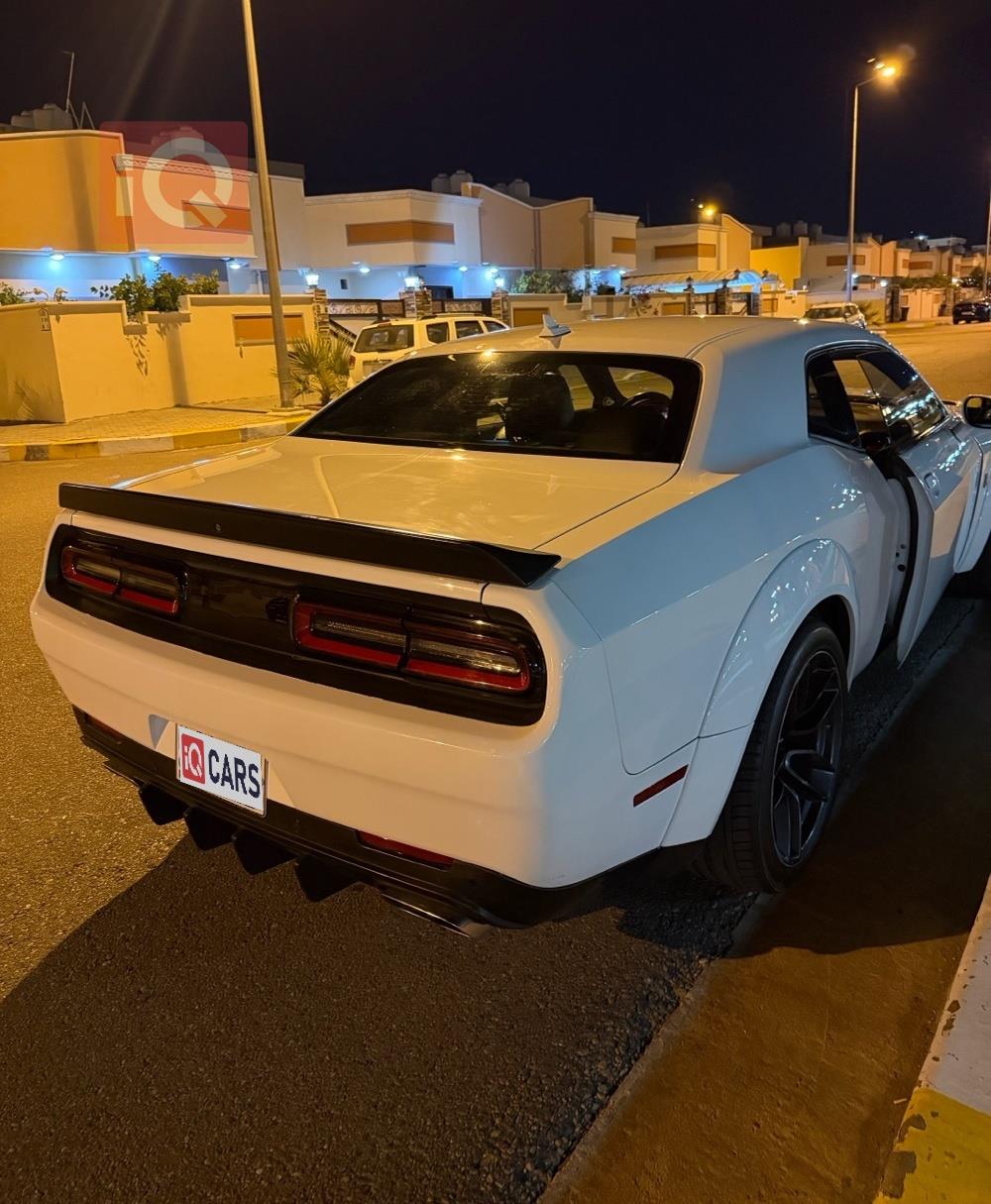 Dodge Challenger